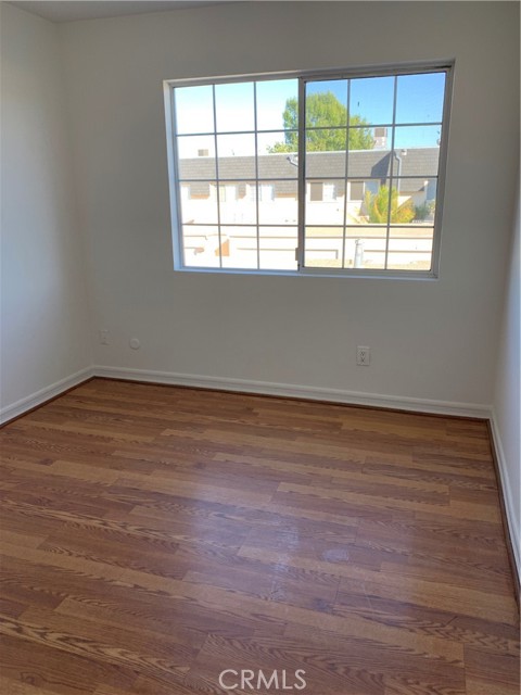 Detail Gallery Image 12 of 24 For 19234 Hamlin, Reseda,  CA 91335 - 3 Beds | 2 Baths