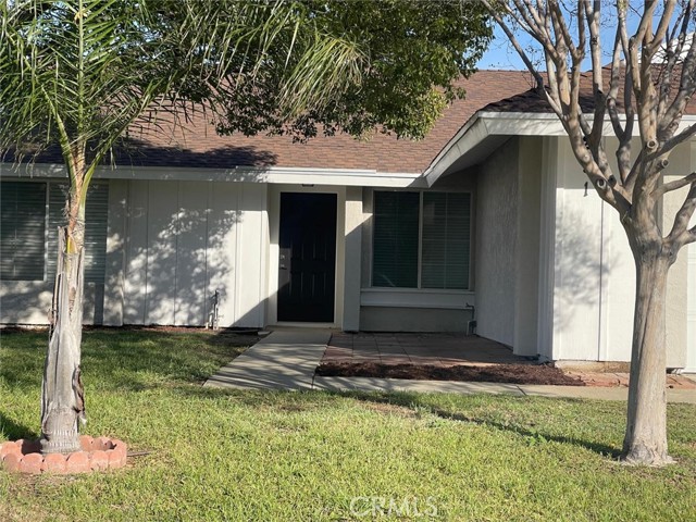 Detail Gallery Image 4 of 19 For 291 N Church, Rialto,  CA 92376 - 4 Beds | 2 Baths