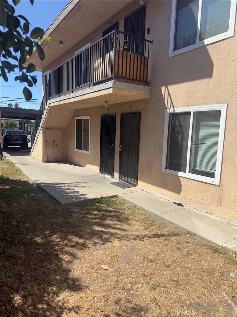 1531 Del Amo #1