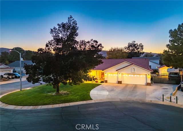 Detail Gallery Image 2 of 63 For 41011 Flagstone St, Palmdale,  CA 93551 - 4 Beds | 3 Baths