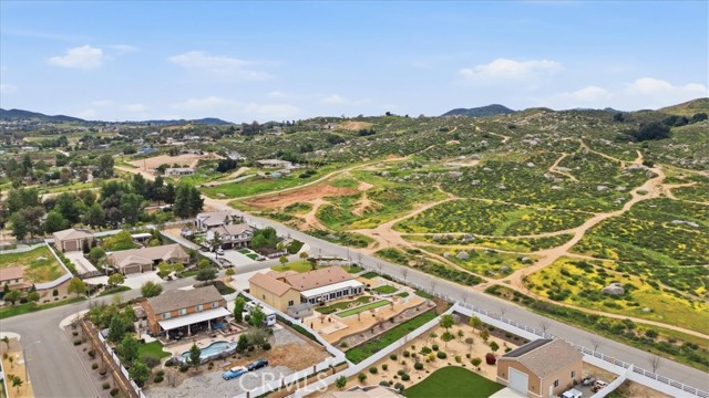 25508 Beth, Menifee CA: https://media.crmls.org/medias/93f86c8d-e986-4aa6-bbfa-043312ca7c8d.jpg