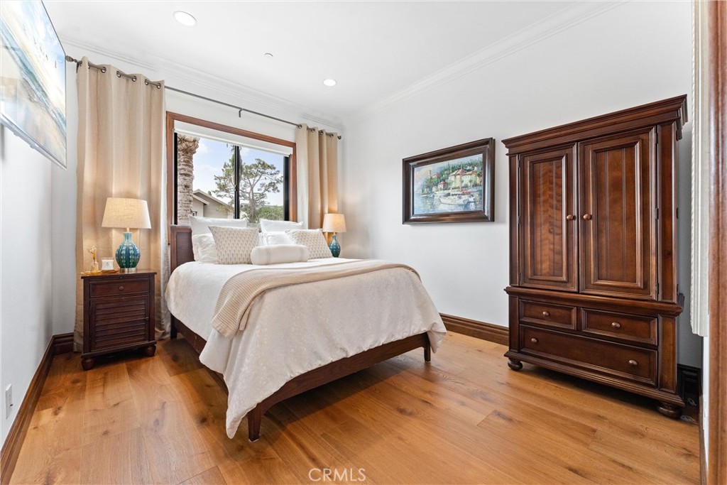 93f94885 0a83 4455 91dd 2e040d710266