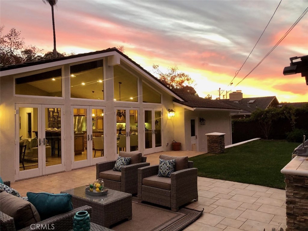 5313 Calle De Arboles