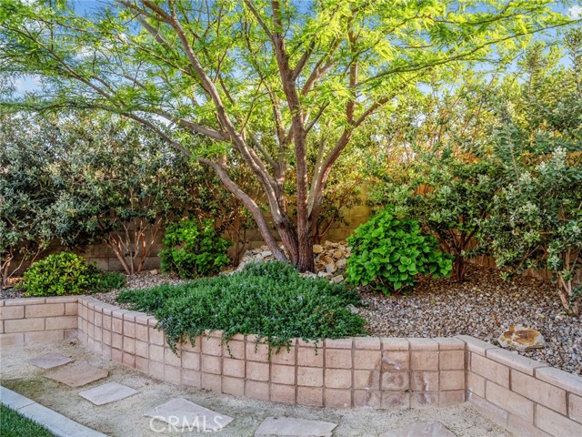 17795 Sunburst Road, Victorville CA: https://media.crmls.org/medias/93faae24-cbd0-46f3-b947-959dde1c842c.jpg