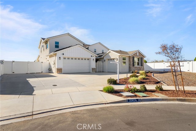 Detail Gallery Image 2 of 51 For 35824 Rebecca, Yucaipa,  CA 92399 - 4 Beds | 3/1 Baths