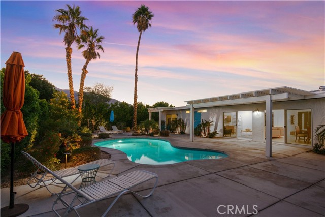 Detail Gallery Image 1 of 1 For 1255 E Racquet Club Rd, Palm Springs,  CA 92262 - 3 Beds | 2 Baths