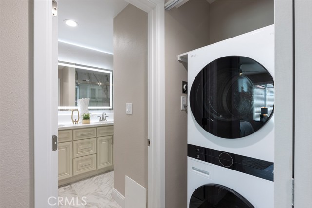 Detail Gallery Image 11 of 44 For 2240 Stanley Ave #9,  Signal Hill,  CA 90755 - 2 Beds | 2 Baths