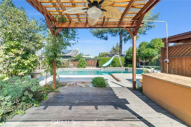 Detail Gallery Image 39 of 46 For 527 W Palm, Redlands,  CA 92373 - 5 Beds | 3 Baths