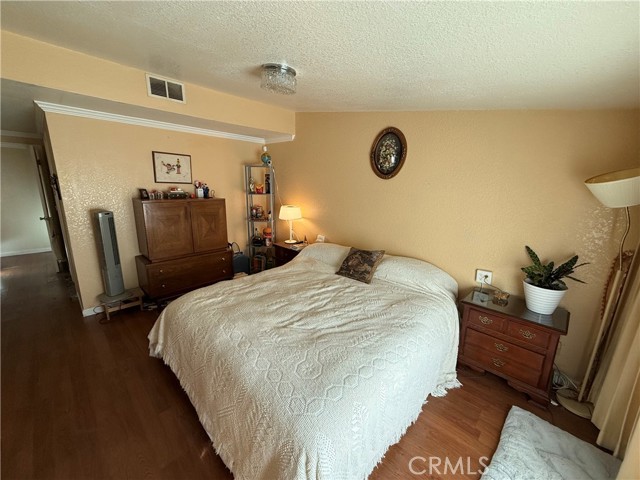 Detail Gallery Image 34 of 37 For 17000 Orozco St, Granada Hills,  CA 91344 - 4 Beds | 2/2 Baths