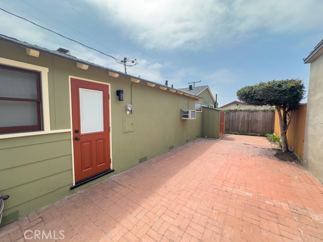 Detail Gallery Image 14 of 15 For 531 Monterey Dr, Laguna Beach,  CA 92651 - 2 Beds | 1 Baths