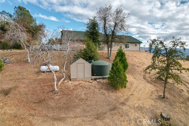 Detail Gallery Image 37 of 42 For 42617 Old Yosemite Rd, Oakhurst,  CA 93644 - 3 Beds | 2/1 Baths