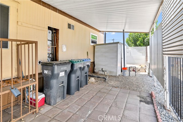 Image 19 of 24 For 43601 Florida Avenue 64