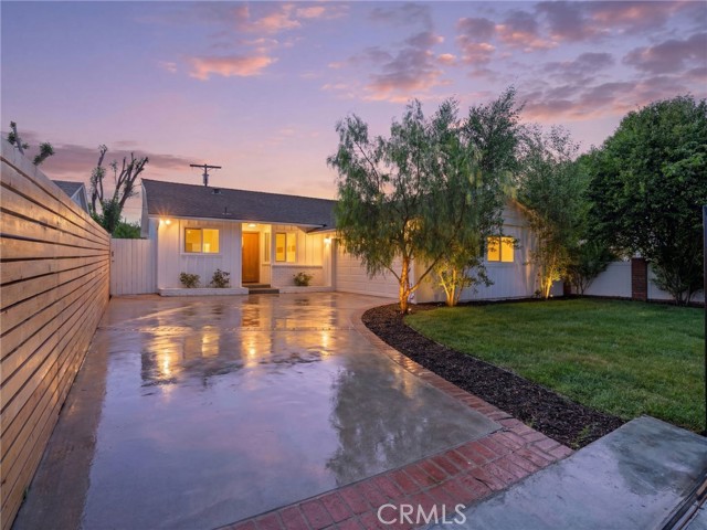 Details for 5141 Don Pio Drive, Woodland Hills, CA 91364