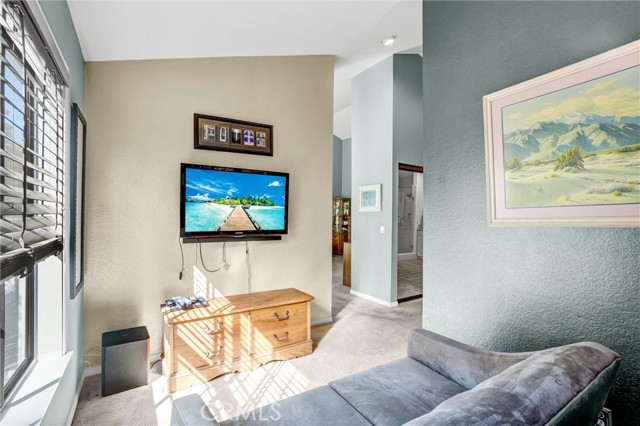 Detail Gallery Image 22 of 40 For 6073 Loynes #32,  Long Beach,  CA 90803 - 3 Beds | 3 Baths