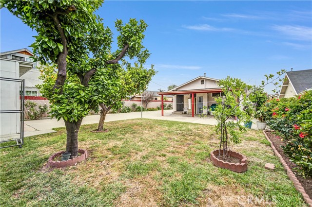 2857 W Avenue 33, Los Angeles CA: https://media.crmls.org/medias/93fdb783-af90-41fd-8117-f3945ff53c3f.jpg