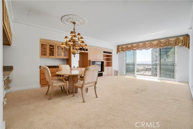 850 E Ocean Boulevard, Long Beach CA: https://media.crmls.org/medias/93feadcf-4746-4da1-8279-0b20faf92d7d.jpg