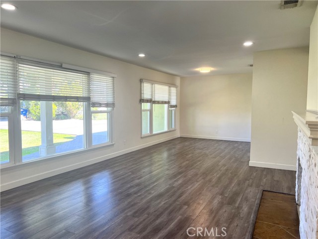 Detail Gallery Image 3 of 13 For 1518 E Vine, West Covina,  CA 91791 - 3 Beds | 3 Baths