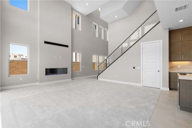 213 stage, Irvine CA: https://media.crmls.org/medias/940101e2-b875-4eab-baa6-837385a98b66.jpg