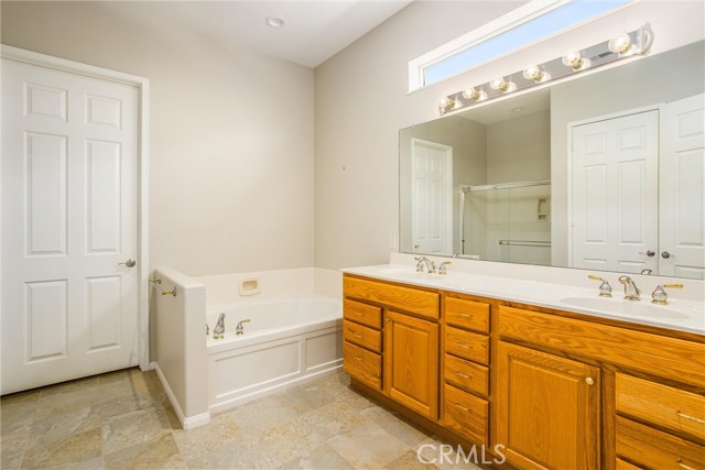 Detail Gallery Image 32 of 40 For 985 Hidden Oaks Dr, Beaumont,  CA 92223 - 2 Beds | 2/1 Baths