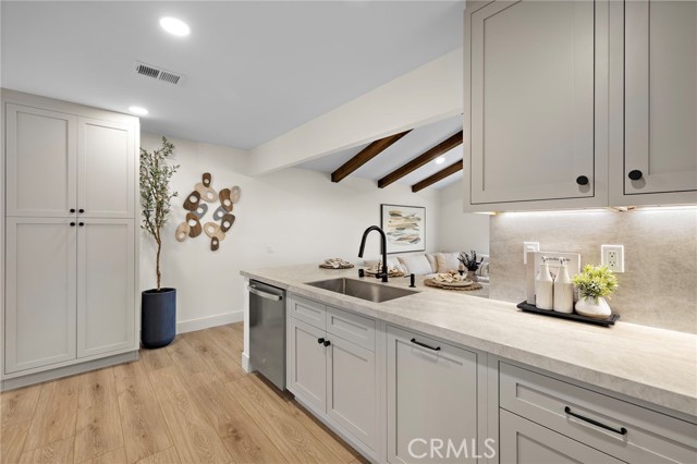 12941 Keith Place, Tustin CA: https://media.crmls.org/medias/94022467-1d5d-4671-99b6-4fa5e656daba.jpg