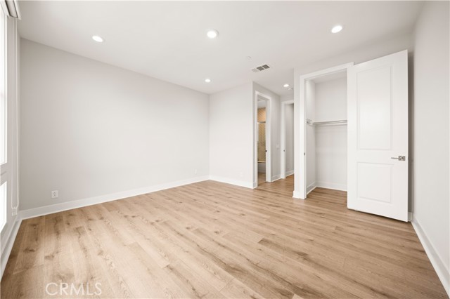 271 Huckleberry, Lake Forest CA: https://media.crmls.org/medias/940290e3-121c-4911-9a64-bbc25ac87137.jpg