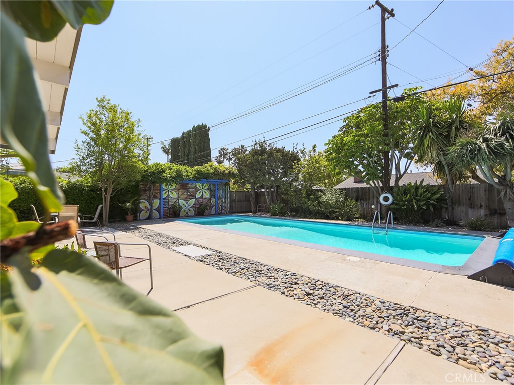 9403a3b8 F31e 4579 8b6d A4bc6f5f14d4