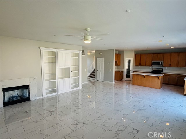 Detail Gallery Image 16 of 73 For 7575 Lime, Fontana,  CA 92336 - 5 Beds | 3 Baths