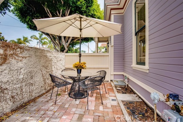 Front patio area off of the dining room.