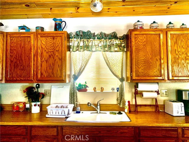 540 Yukon Road, Green Valley Lake CA: https://media.crmls.org/medias/94057799-9f6a-4e24-8d35-cdfdc4ef6b6d.jpg