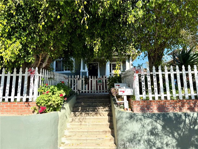 Front Image Thumbnail for CRSR26016474