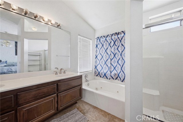 Detail Gallery Image 23 of 38 For 14673 Owens River, Victorville,  CA 92392 - 5 Beds | 3 Baths