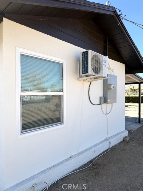 Detail Gallery Image 10 of 10 For 10723 5th, Hesperia,  CA 92345 - 3 Beds | 1 Baths