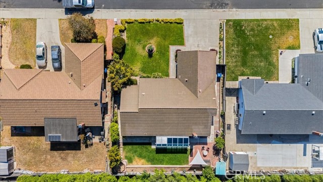 5435 Del Norte Way, Santa Maria CA: https://media.crmls.org/medias/9407c41c-02c9-408e-a8a2-e15a4c22a887.jpg