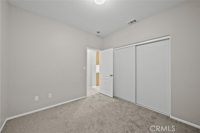 Detail Gallery Image 13 of 38 For 14323 Moon Valley St, Victorville,  CA 92394 - 4 Beds | 3 Baths