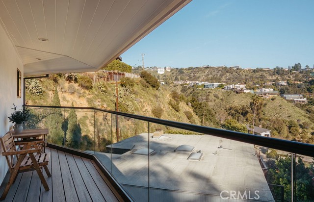 Detail Gallery Image 3 of 44 For 8130 Gould, Los Angeles,  CA 90046 - 3 Beds | 3/1 Baths