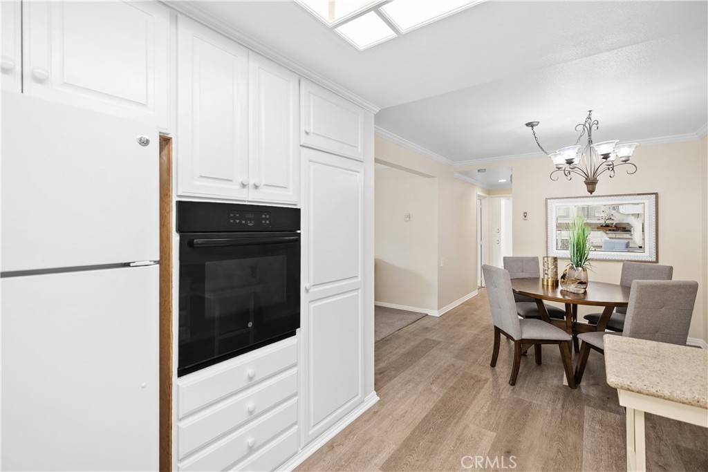 MLS #OC25259998 image #17