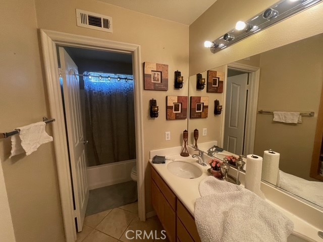 Detail Gallery Image 7 of 26 For 42206 Kimberly, Murrieta,  CA 92562 - 6 Beds | 4 Baths