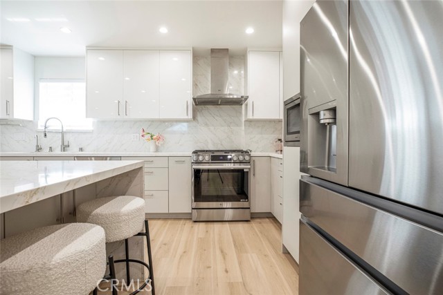 Detail Gallery Image 16 of 57 For 7106 Teesdale Ave, North Hollywood,  CA 91605 - 3 Beds | 2 Baths