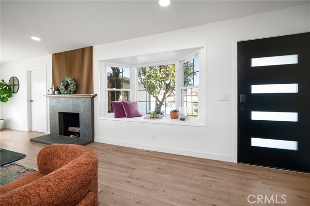 Detail Gallery Image 3 of 19 For 5896 Honduras, Buena Park,  CA 90620 - 4 Beds | 2 Baths