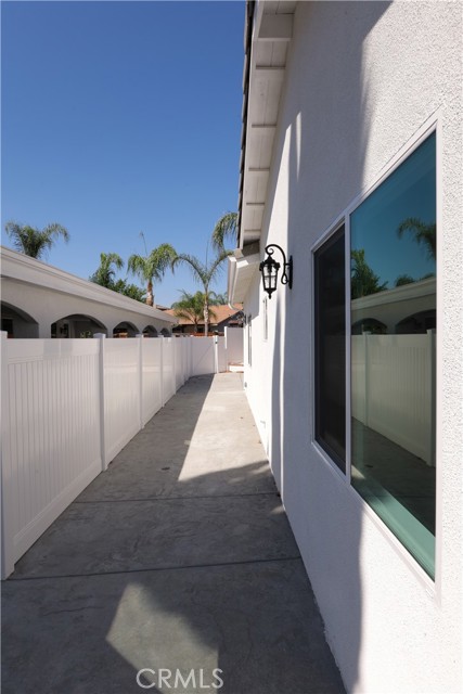 25223 Stepping Stone Circle, Menifee CA: https://media.crmls.org/medias/940b7de1-d9f7-406b-a4b0-e89ef0c3d144.jpg