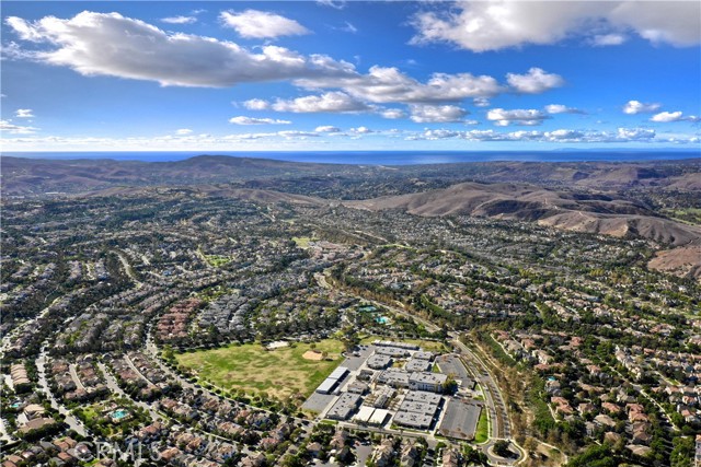 20 Becker, Ladera Ranch CA: https://media.crmls.org/medias/940bc1bc-e0b3-4f55-a038-7f4f1749247c.jpg