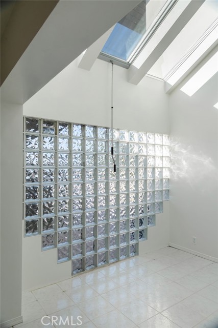 Detail Gallery Image 9 of 53 For 28068 Santona Dr, Rancho Palos Verdes,  CA 90275 - 5 Beds | 3 Baths