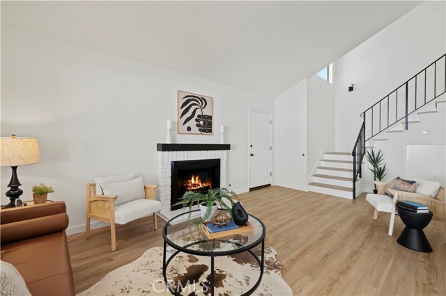25273 Avenida Dorena, Newhall CA: https://media.crmls.org/medias/940ec81b-4fe8-48df-94bc-ab778dd46329.jpg