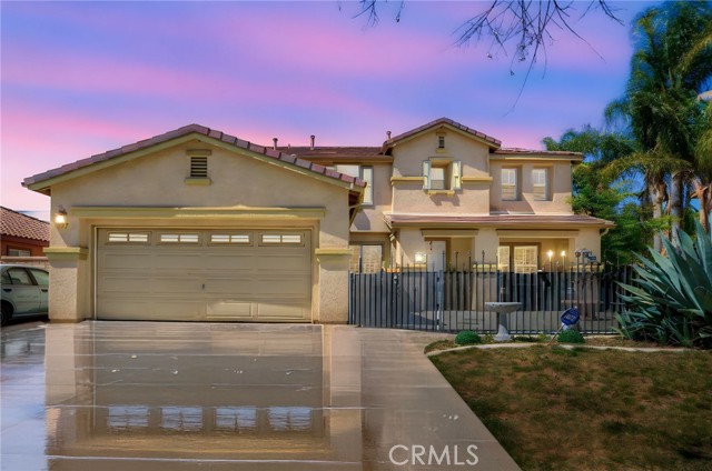 Detail Gallery Image 2 of 34 For 977 Saltbush, Hemet,  CA 92545 - 5 Beds | 2/1 Baths