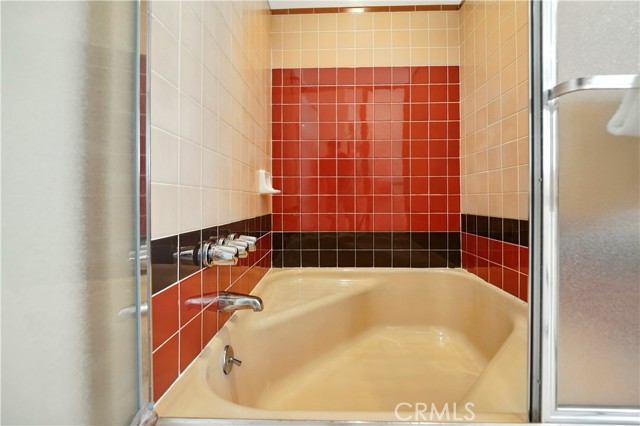 Detail Gallery Image 20 of 31 For 1075 Bryant Rd, Long Beach,  CA 90815 - 3 Beds | 3 Baths