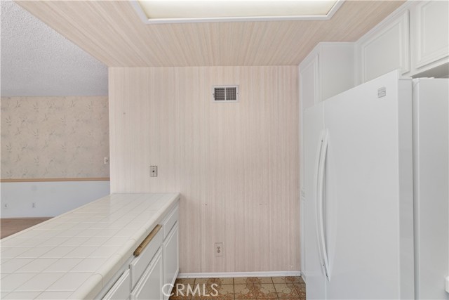 1437 Dalmatia Drive, San Pedro CA: https://media.crmls.org/medias/940f4f15-3fce-42fe-96a8-39a95f2bb6e1.jpg