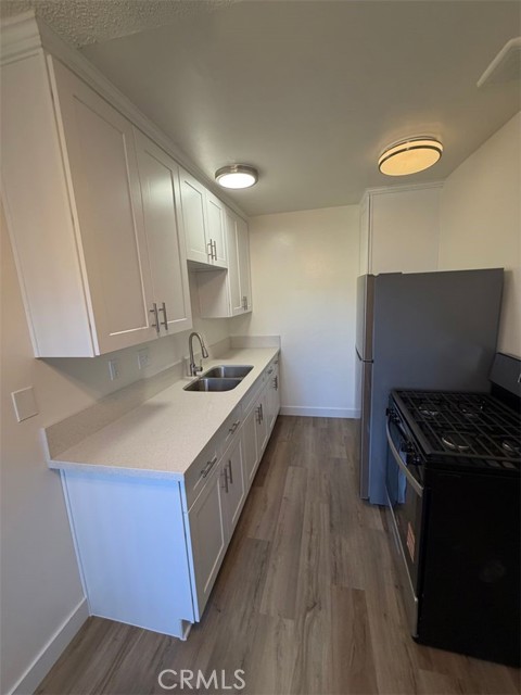 Detail Gallery Image 5 of 8 For 4219 E 4th, Long Beach,  CA 90814 - 1 Beds | 1 Baths