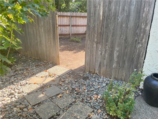 Detail Gallery Image 11 of 13 For 555 Vallombrosa Ave #65,  Chico,  CA 95926 - 2 Beds | 1 Baths