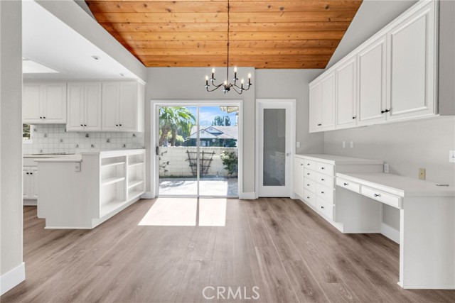 Detail Gallery Image 16 of 21 For 1507 Weston Way, Riverside,  CA 92506 - 4 Beds | 3 Baths