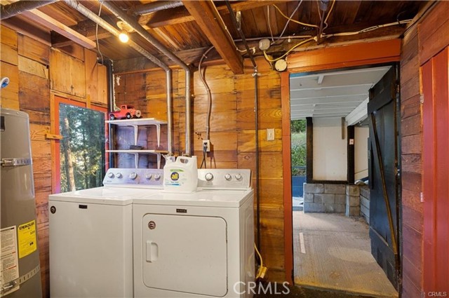 25576 Hi Lane, Twin Peaks CA: https://media.crmls.org/medias/94122b55-6b08-43fe-815f-5346432e0dc3.jpg